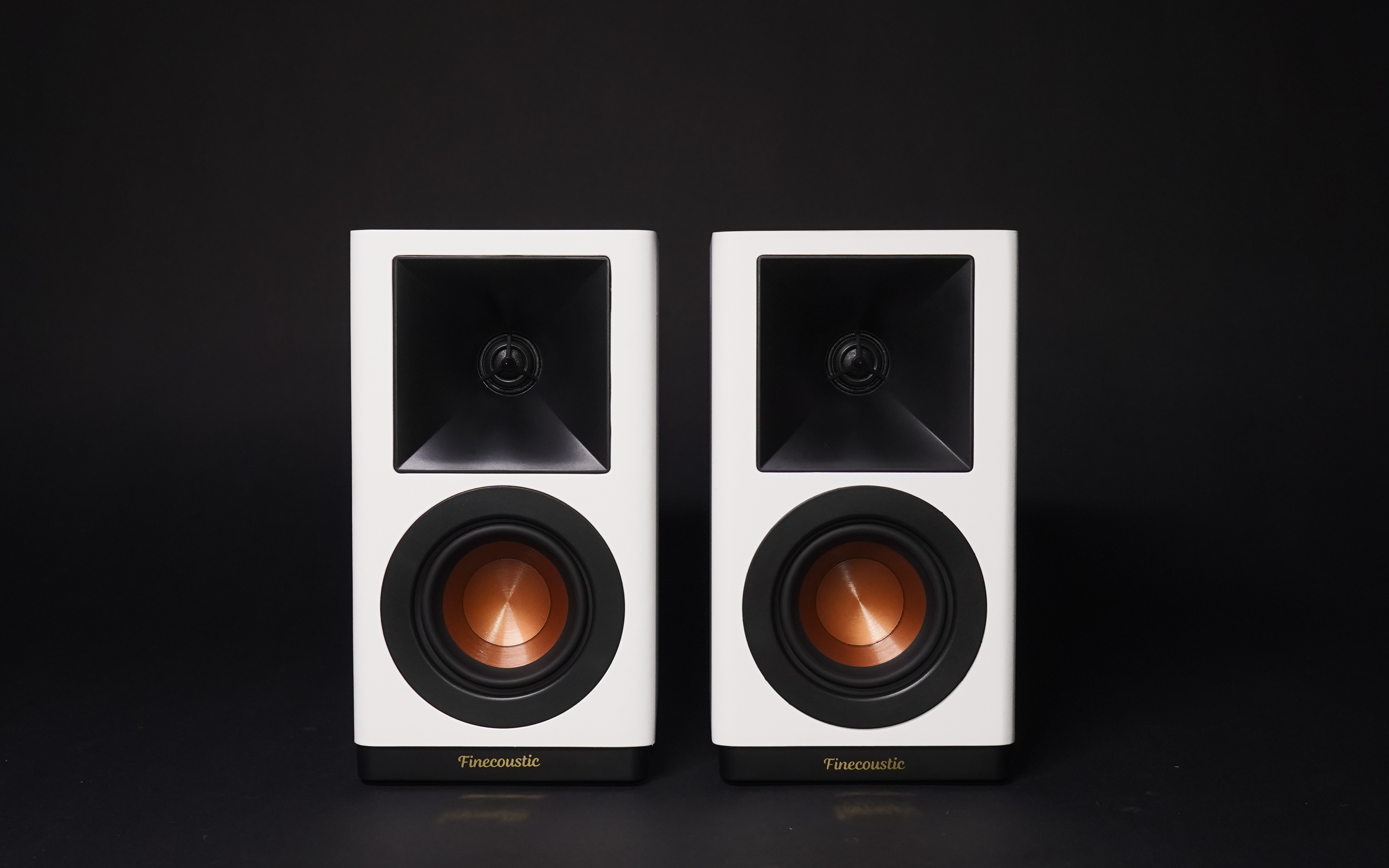 Hako Studio 302